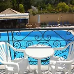 Hotel de apartamente Philippos