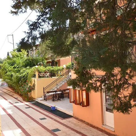 Philippos 3* Κασσιόπη