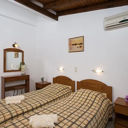 Ξενοδοχείο με διαμερίσματα Philippos 3*