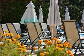 Philippos מלון דירות